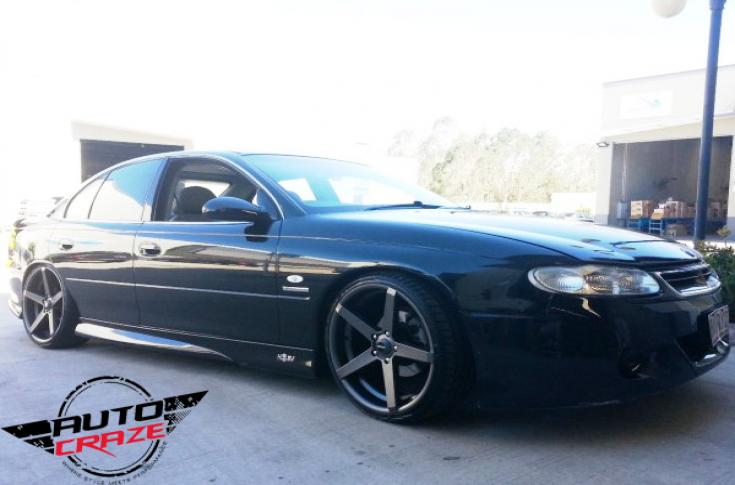 HOLDEN-COMMODORE-HOSTILE-SATIN-GUN-METAL-3